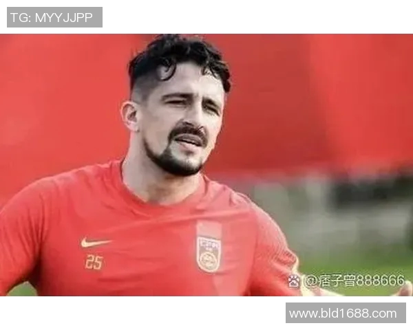 45岁的足球明星是如何在职业生涯中保持巅峰状态与魅力的秘诀揭秘