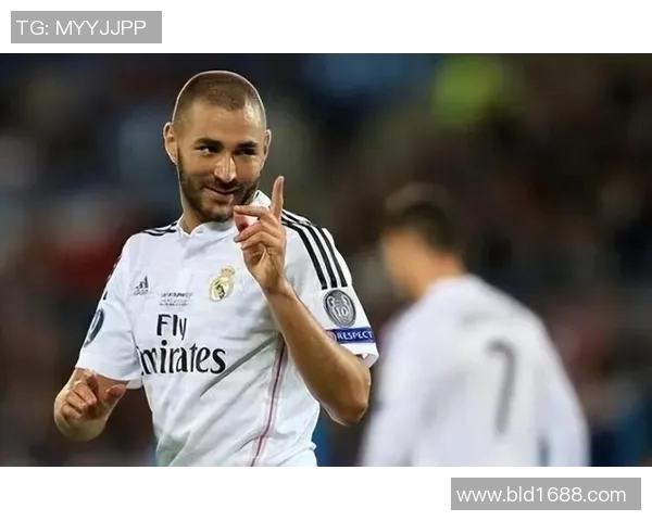 本泽马重返赛场展现王者风范助力球队争夺冠军荣耀